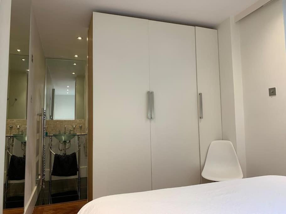 Hyde Park 3bed With Patio As Seen On Tv House Hunters International * Londra